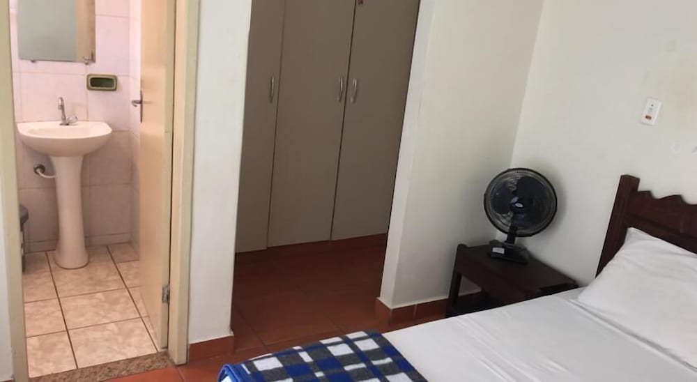 Standard Room photo 2