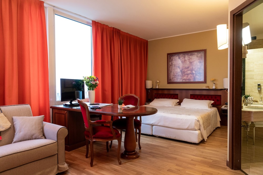 Comfort Quadruple Room