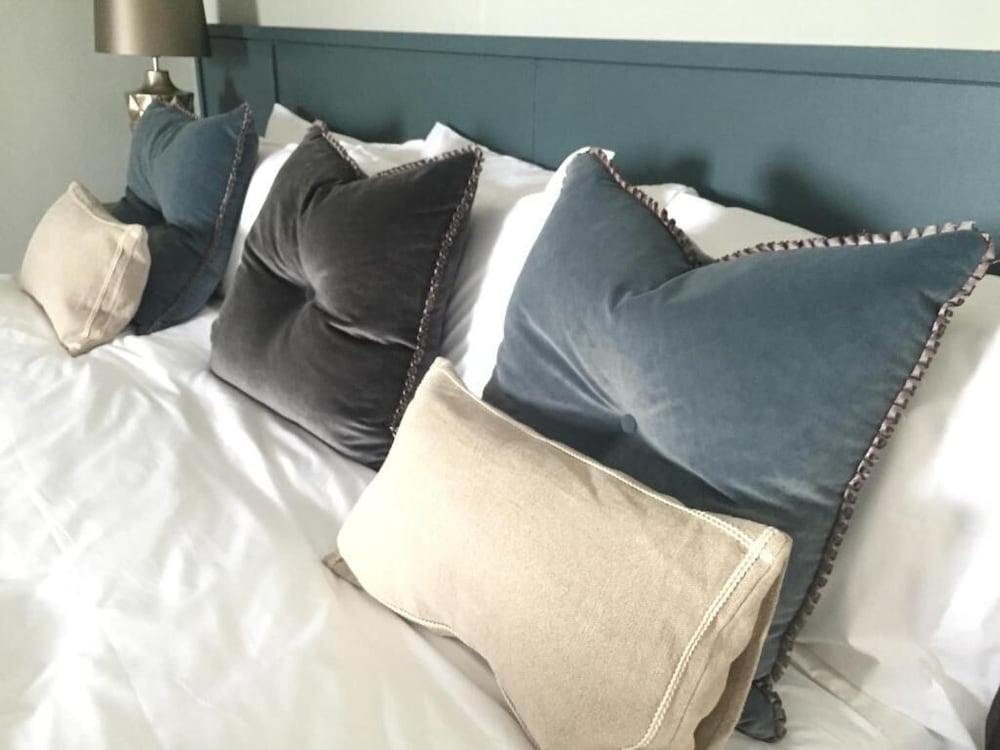 Double or Twin Room, 1 King Bed, Non Smoking photo 2