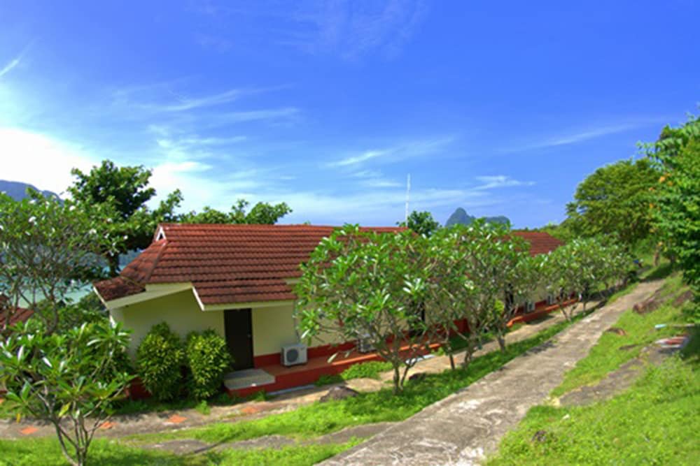 V-Room, Seaview
