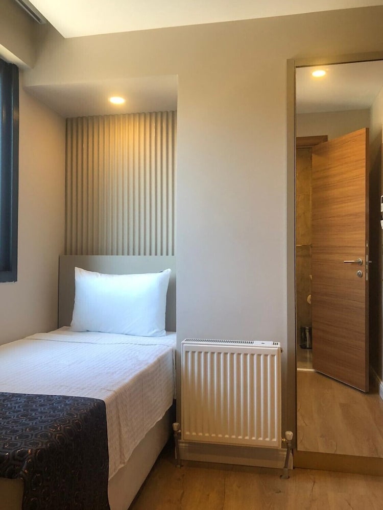 Economy Single Room photo 1