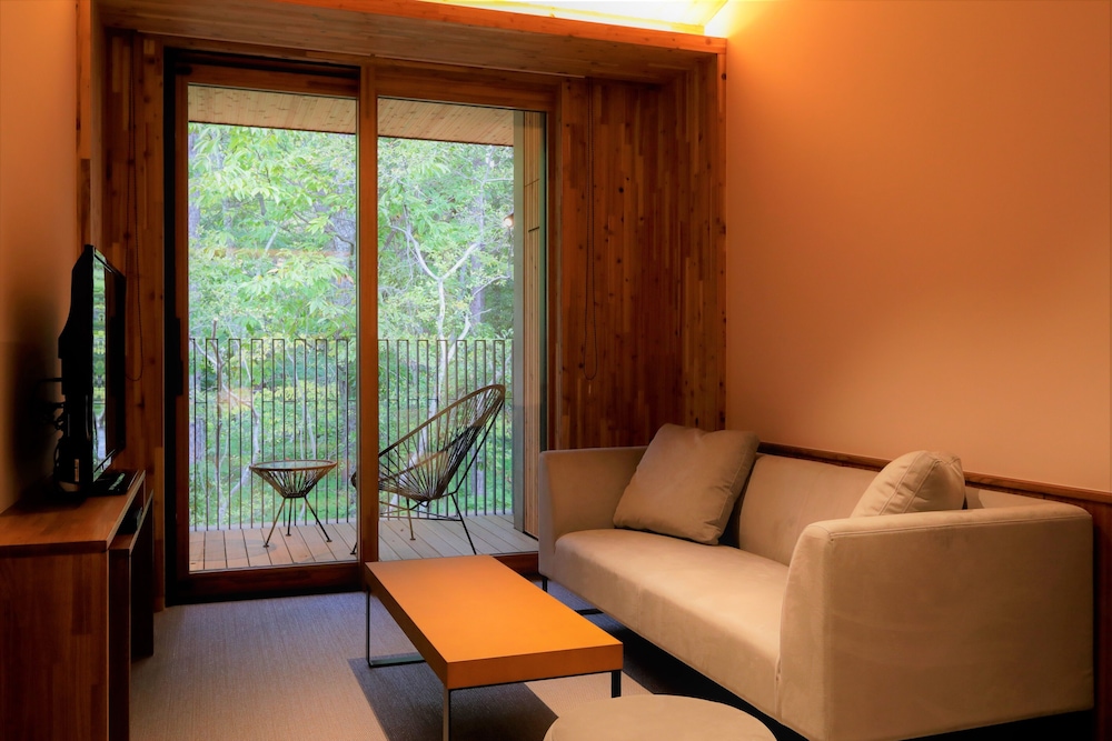 Forest Terrace Superior