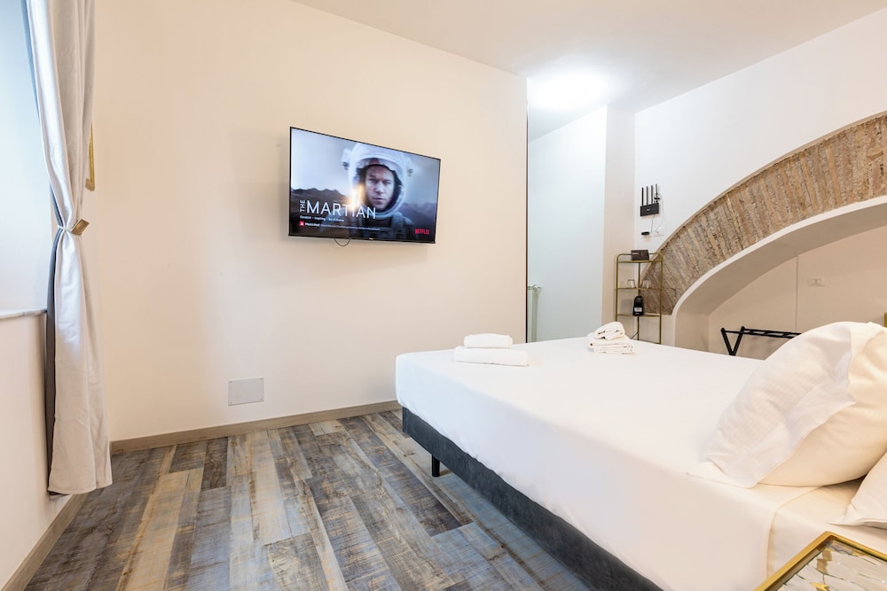 Exclusive Suite photo 2