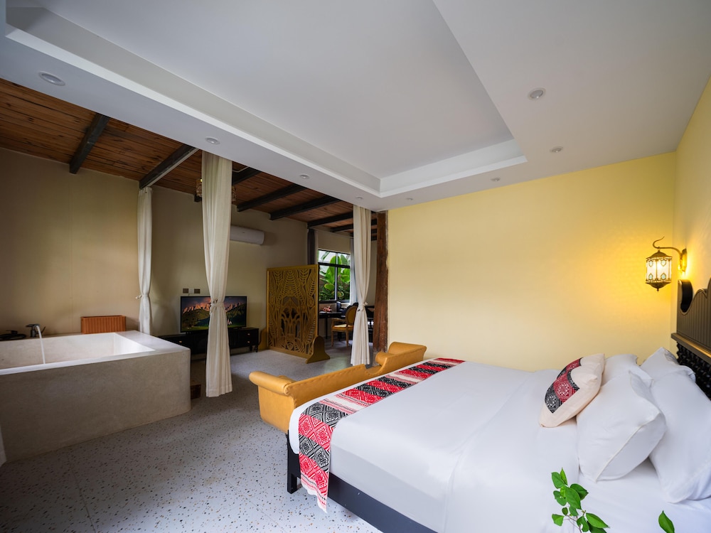 Family Double or Twin Room