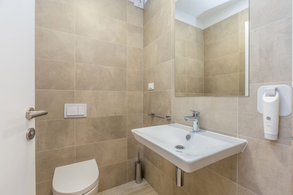 Luxury Apartment, 2 Bedrooms, Sea View, Ground Floor photo 2