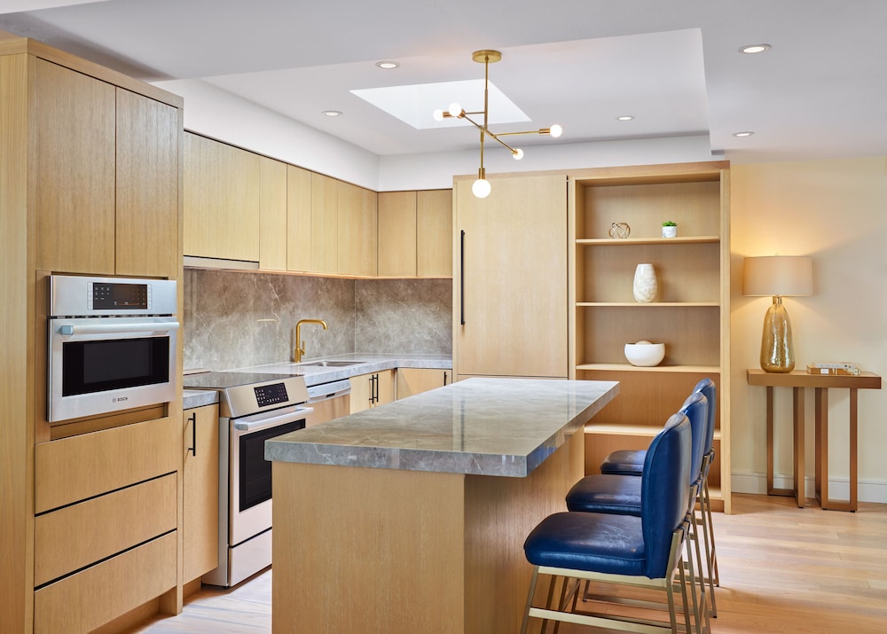 Penthouse, 2 Bedrooms (Suite) - Photo 3