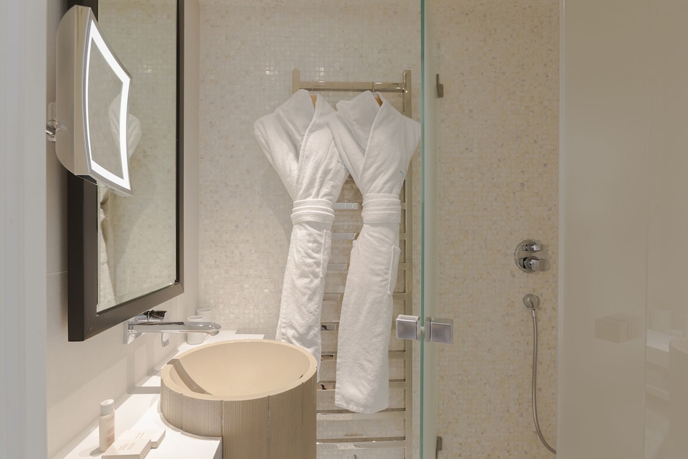 Standard Room - Photo 2