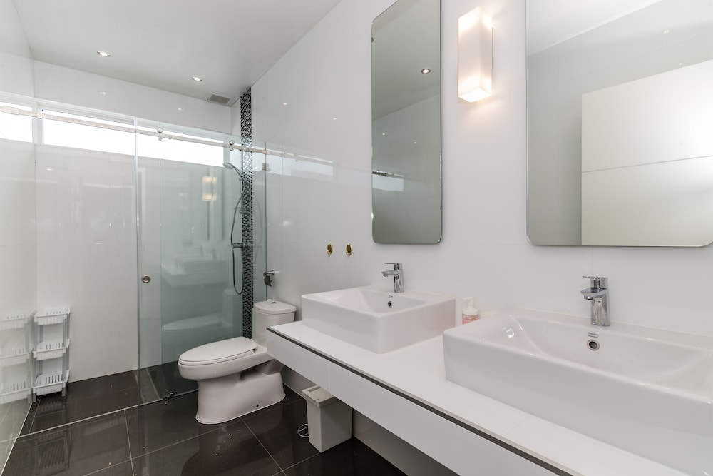 Superior Villa, 3 Bedrooms, Non Smoking, Kitchen - Photo 5