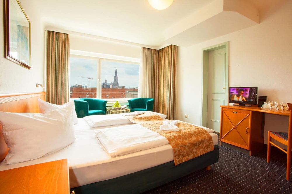 Standard Double Room - Photo 3