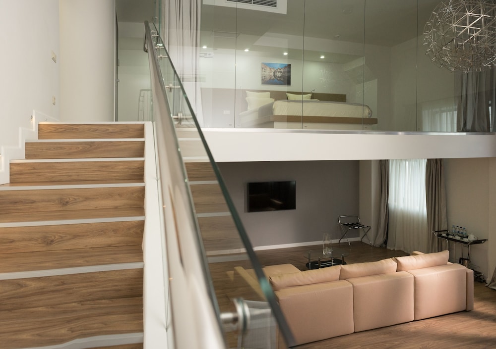 Luxury Room