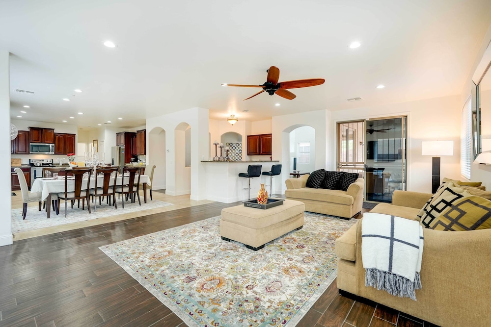 House (5 Bedrooms) photo 1