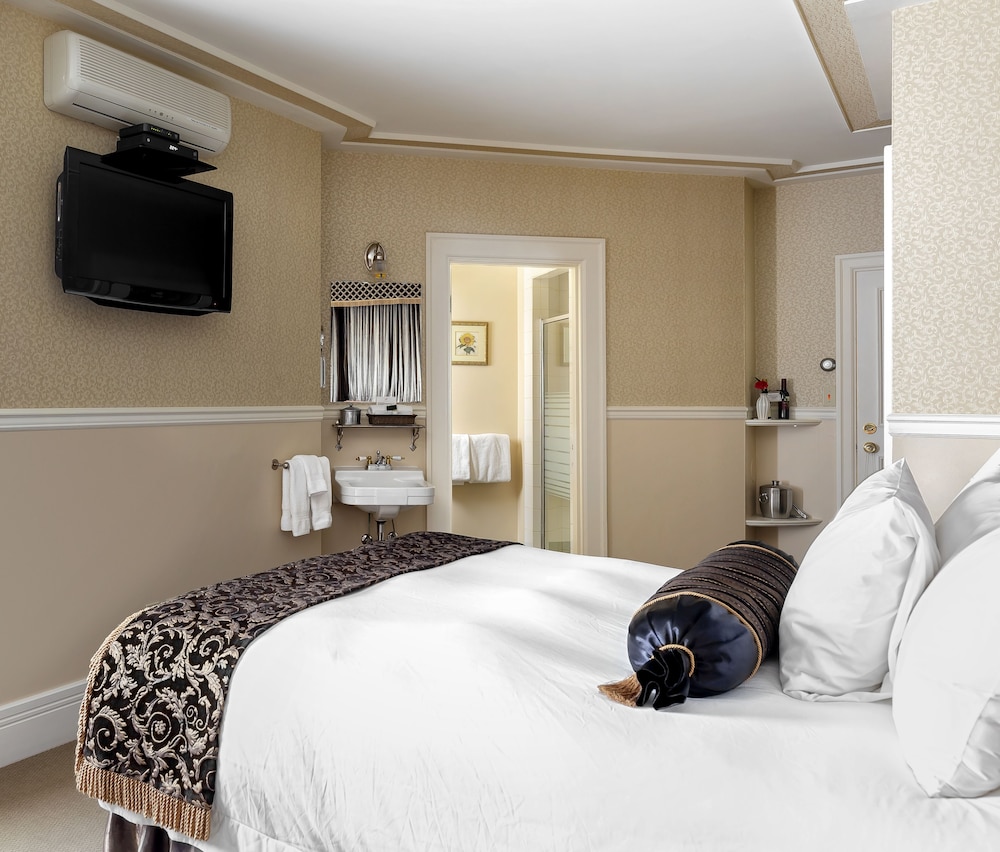 Standard Room - Adult only photo 1