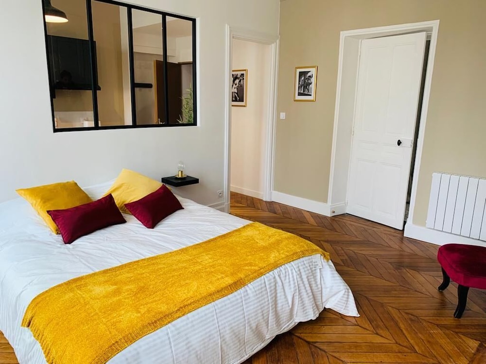Luxury Apartment, Ensuite photo 1