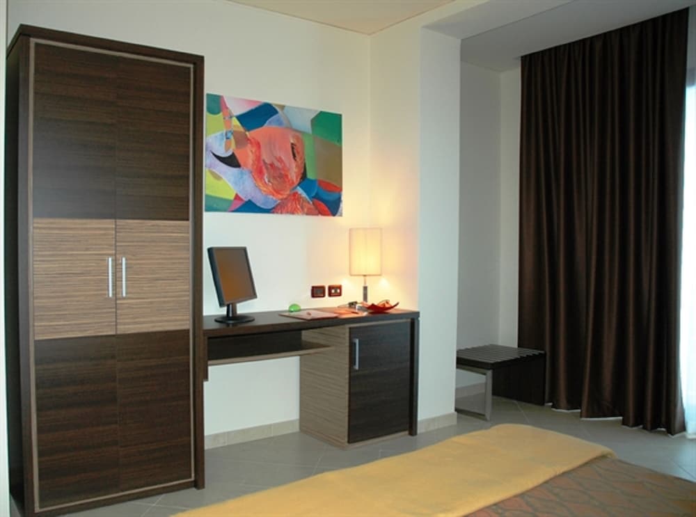 Single Room photo 3