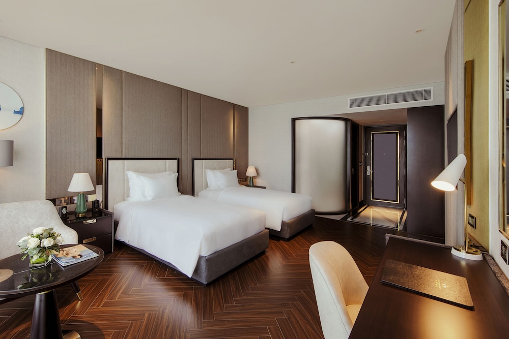 Superior Room, Lake View photo 3