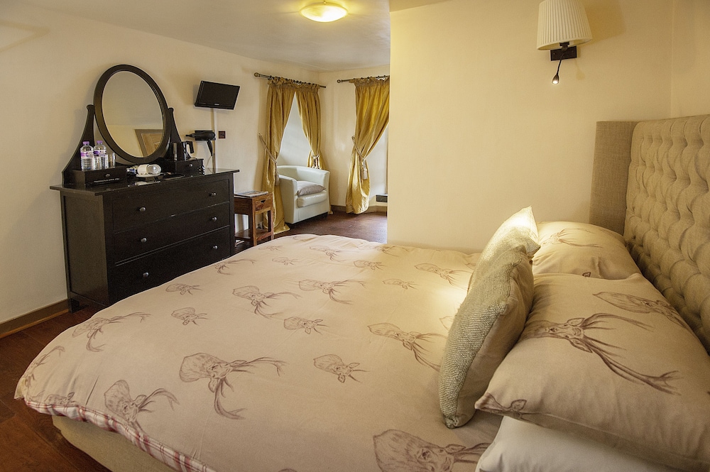 Double Room Falls View with Shower