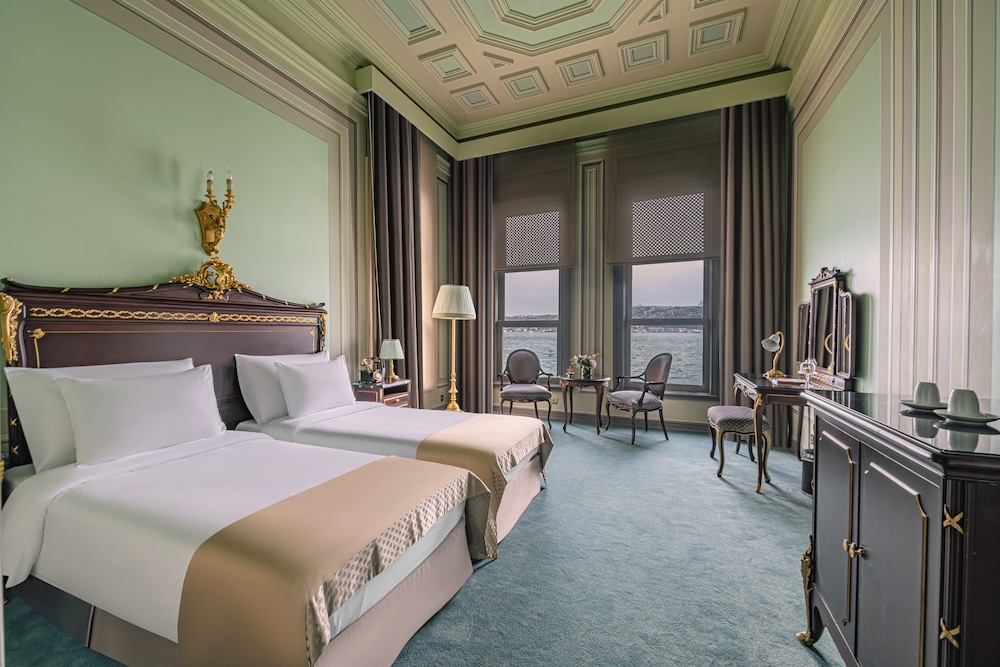 Deluxe Double or Twin Room, Sea View photo 2
