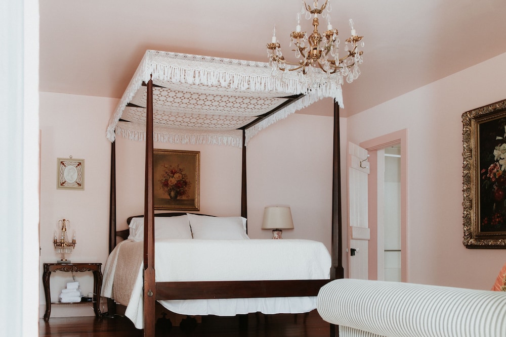 Victorian Room