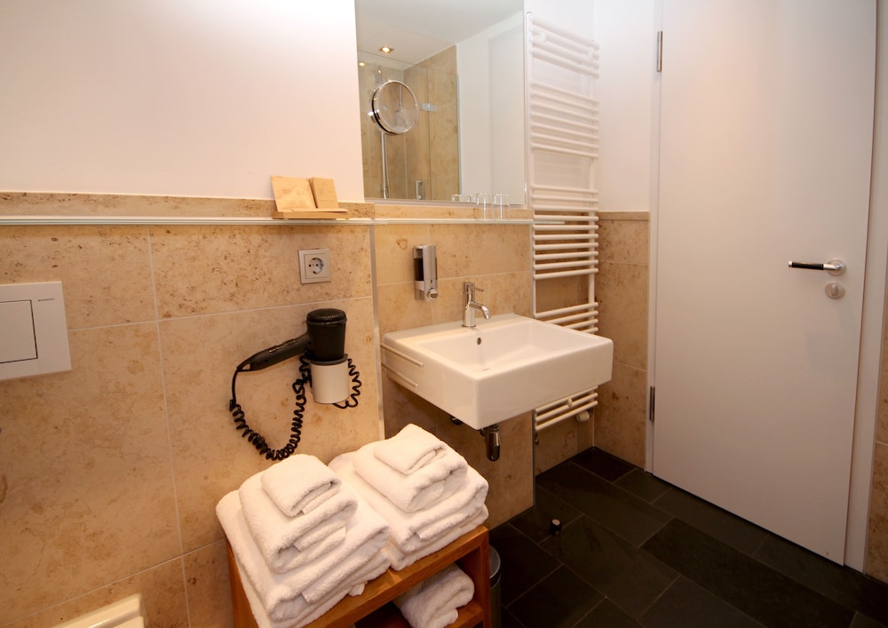 Double Room Single Use