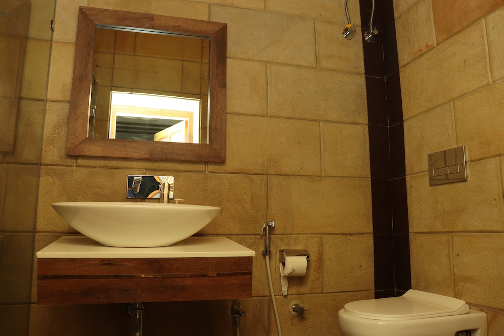 Royal Room photo 3