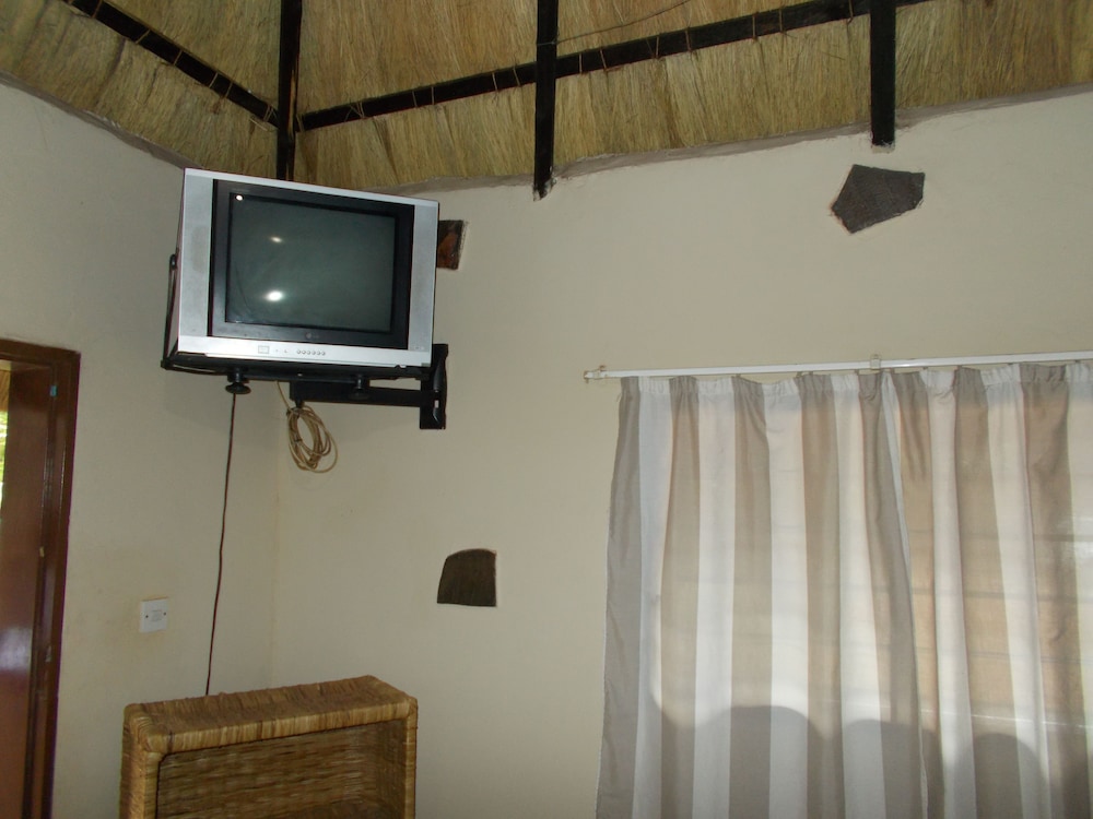 Comfort Chalet, Multiple Beds, Non Smoking, Garden View photo 3