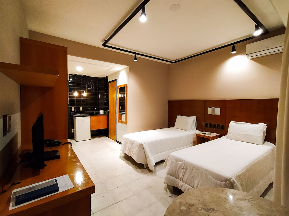 Premium Double or Twin Room - Photo 6