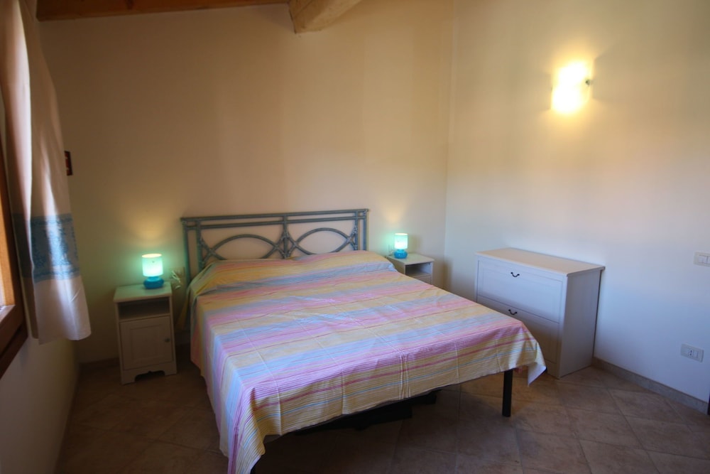 House, 2 Bedrooms