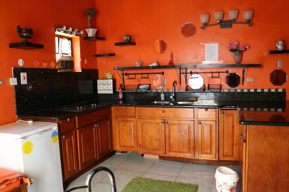 Honeymoon Studio Suite