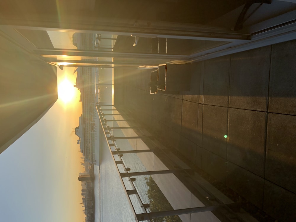 The Penthouse, 写真 10
