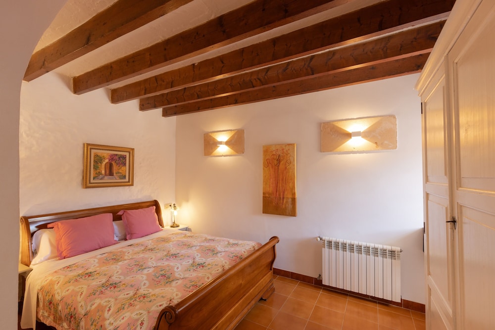 Mijorn double room with terrace and yard view photo 2