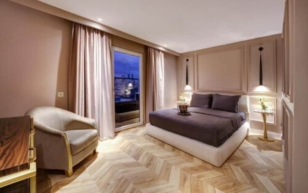 Terrace Suite photo 2