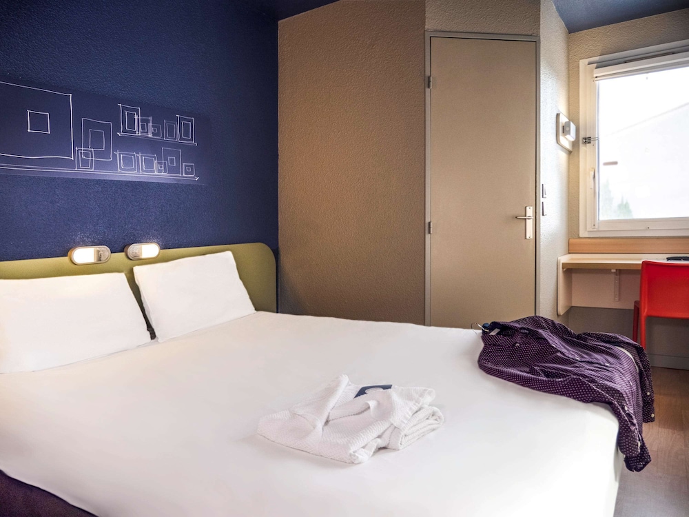 Double Room - Photo 5