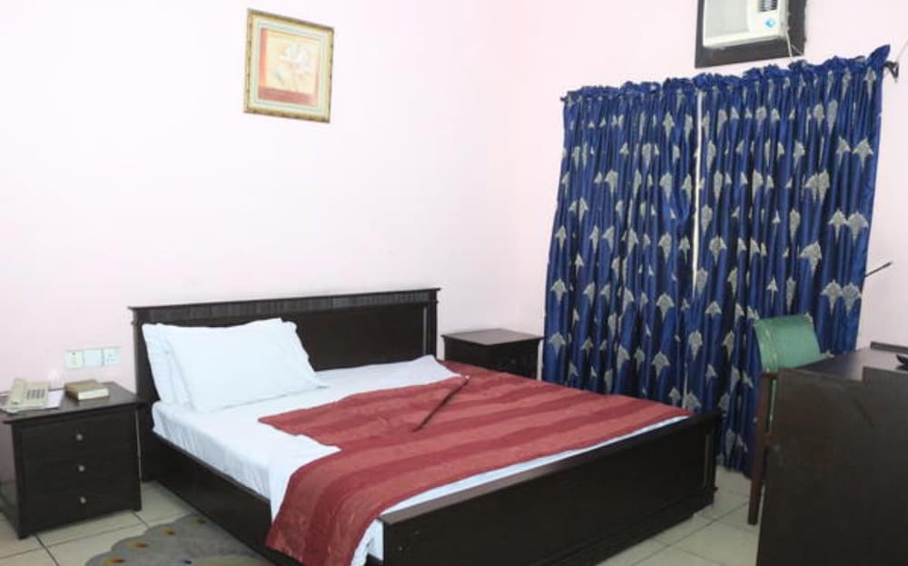Family Suite, 1 Queen Bed, Non Smoking