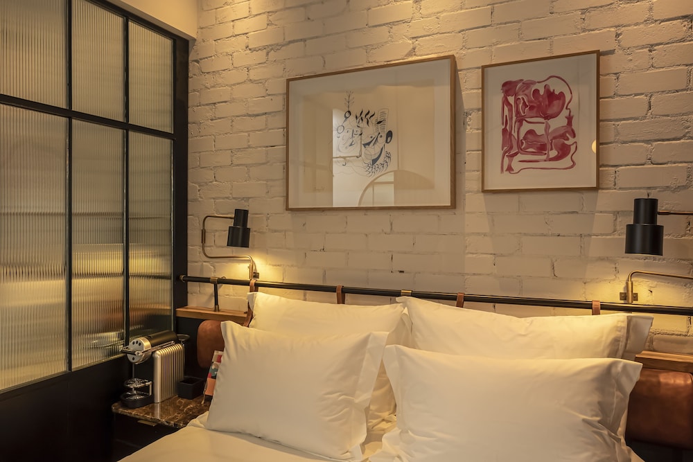 Piccolo Room