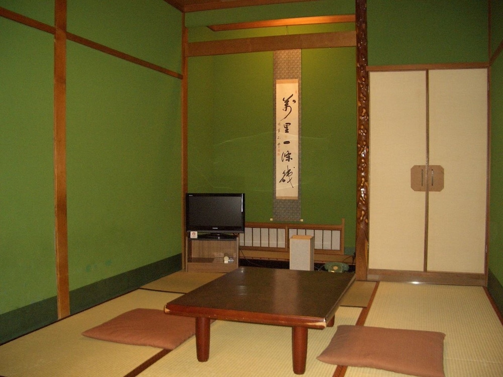 Japanese Style Room for 2 Guests photo 3