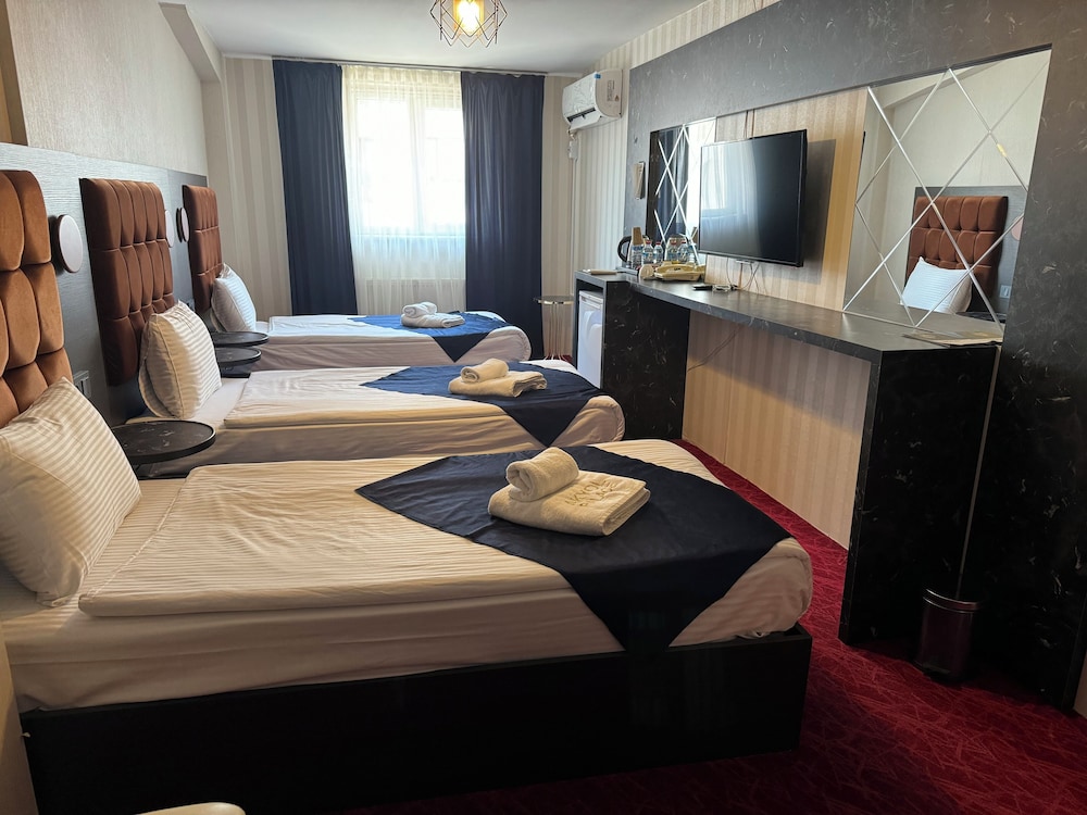 Classic Room, City View - Photo 20