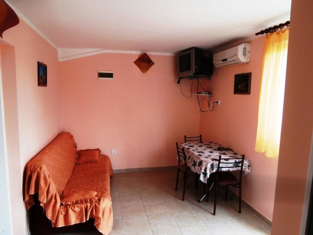 Basic Apartment, 1 Bedroom, Lanai, Sea View photo 1