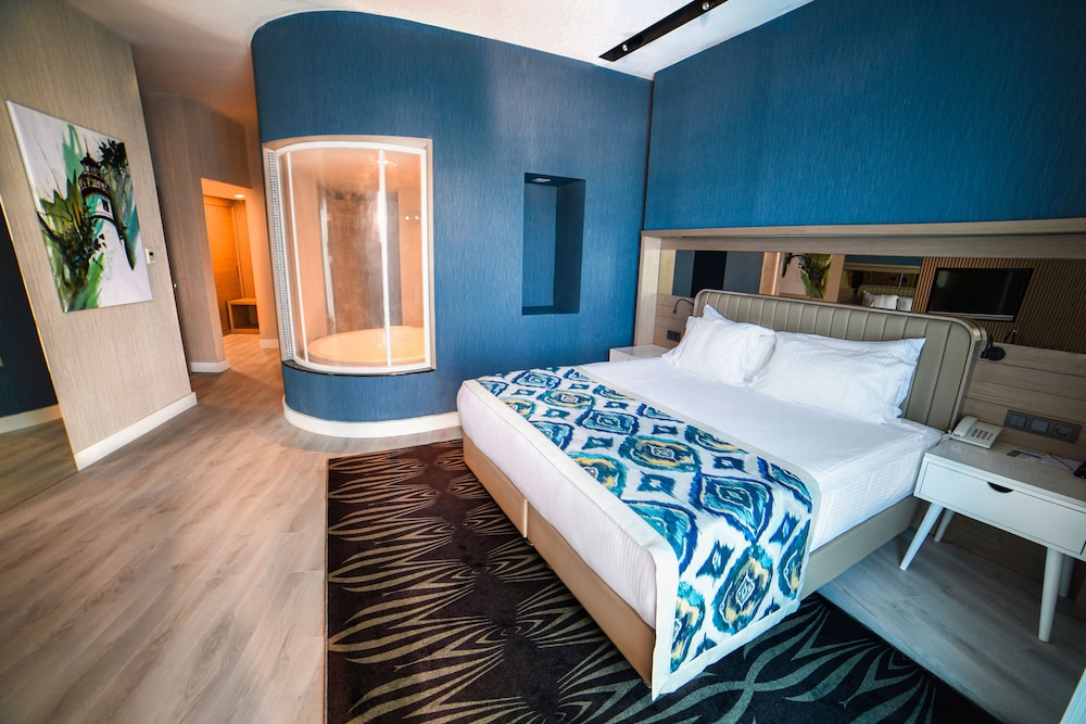King Suite