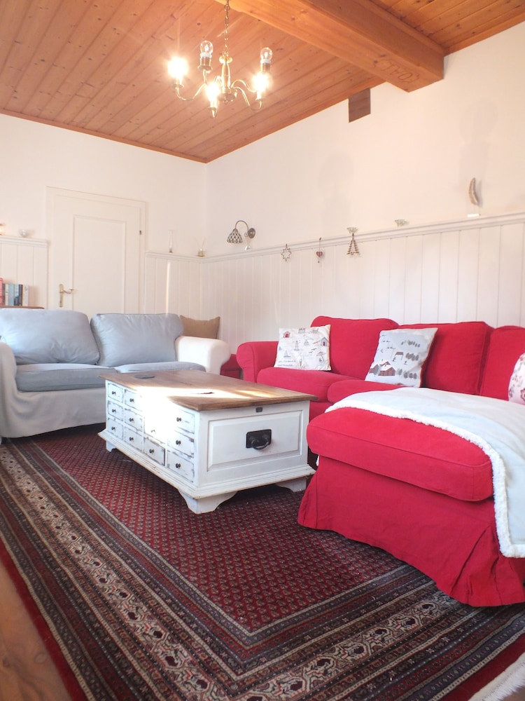 Basic House, 3 Bedrooms, Non Smoking, Kitchen photo 1