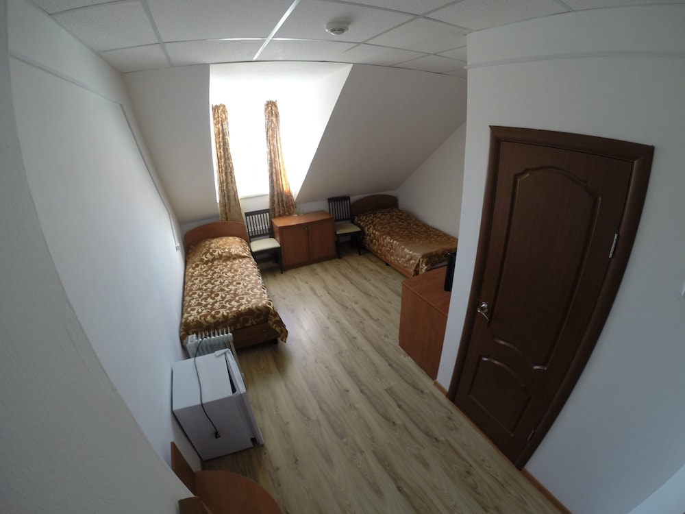 Standard Twin Room photo 1