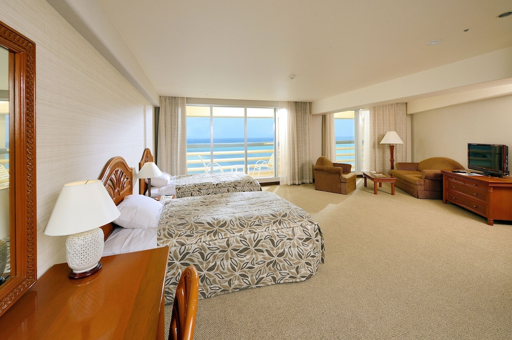 Room, Ocean View, Corner (Ages3-5 pay 2200JPY/night at property) - Photo 1