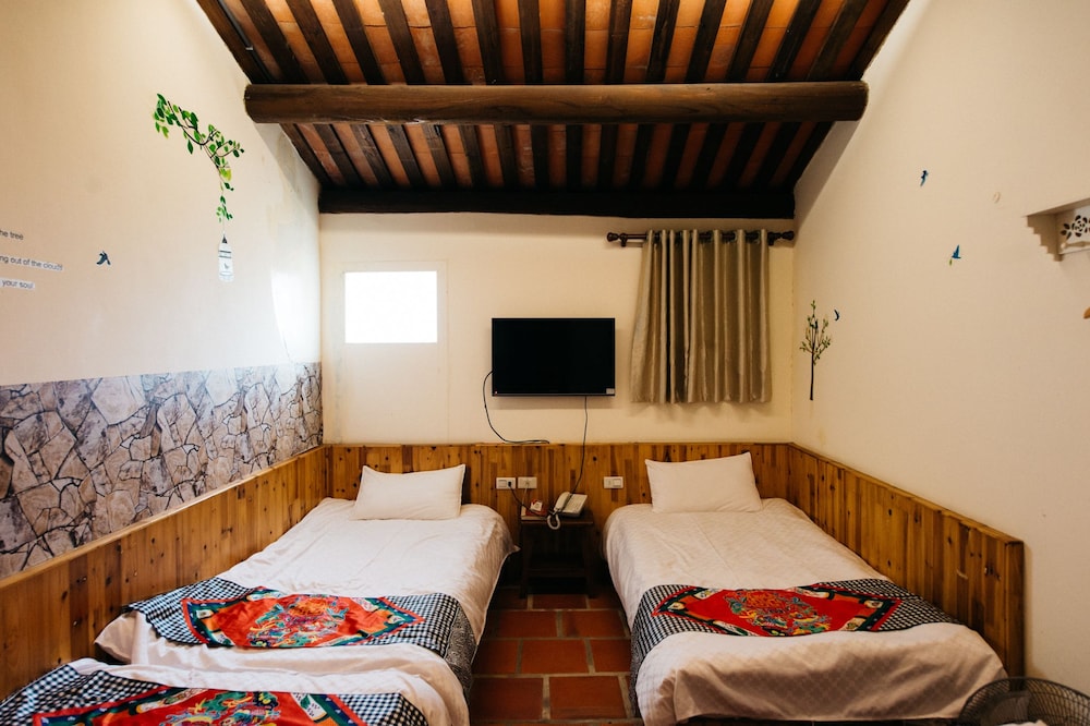 Quadruple Room (203) photo 1