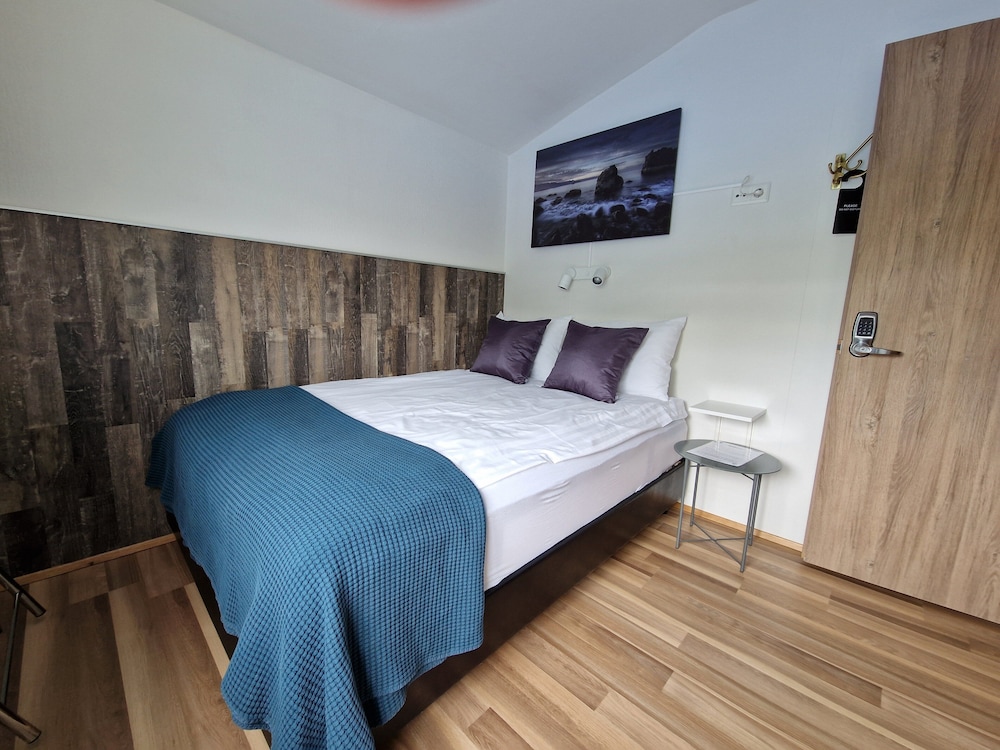 Economy Double Room photo 3