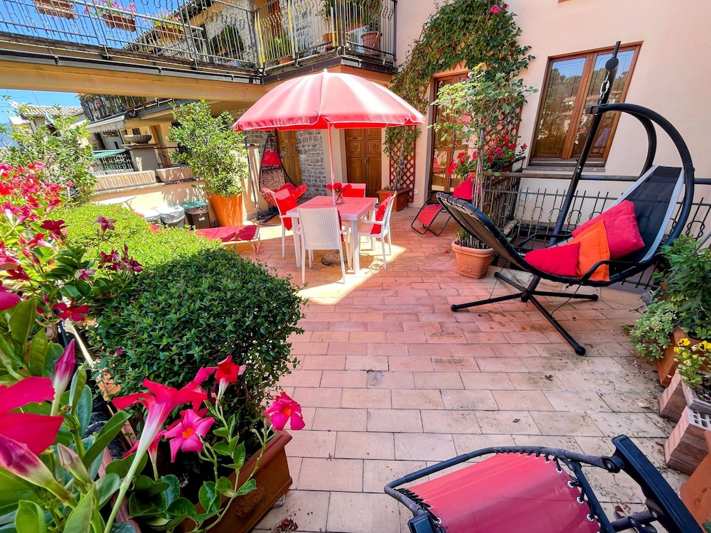 Apartment, 2 Bedrooms, Smoking, Balcony