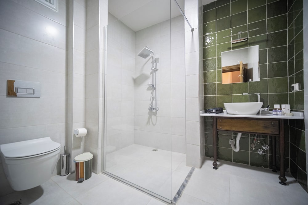 Comfort Triple Room With Balcony - Photo 2