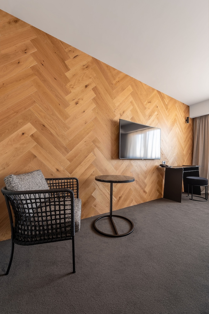 Deluxe Twin Room photo 2