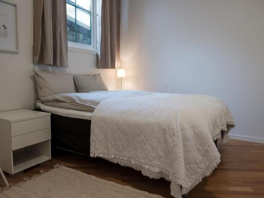 In the Heart of Brosundet! Fully Equipped 3 Bed Room Ap, Foto 24