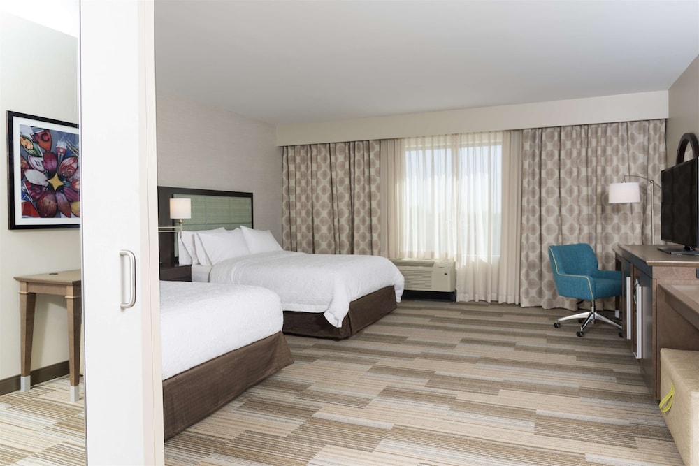 Room, 2 Queen Beds, Accessible, Non Smoking (mob/hearing acc w/ bathtub)