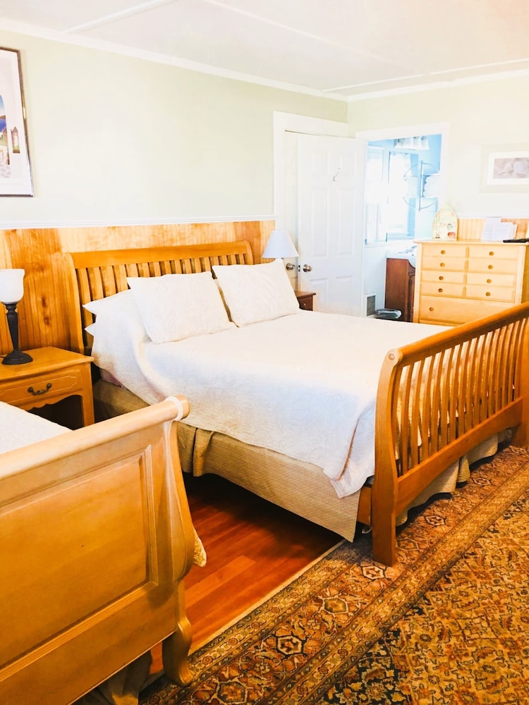 Standard Room, 1 Bedroom, Non Smoking, Kitchen
