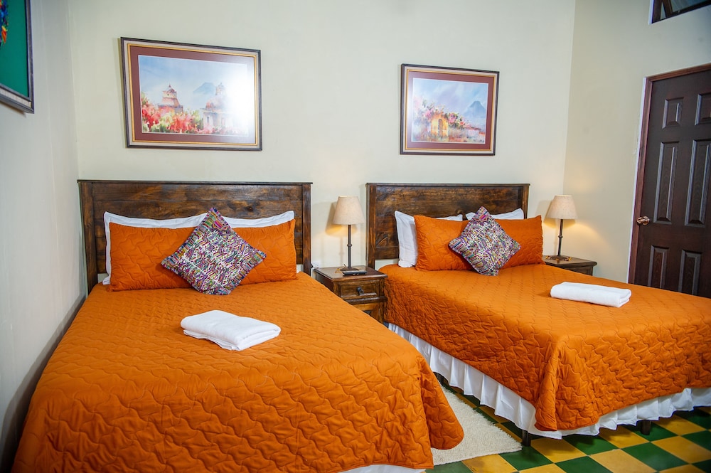 Deluxe Double Room, Garden View, Courtyard Area photo 3